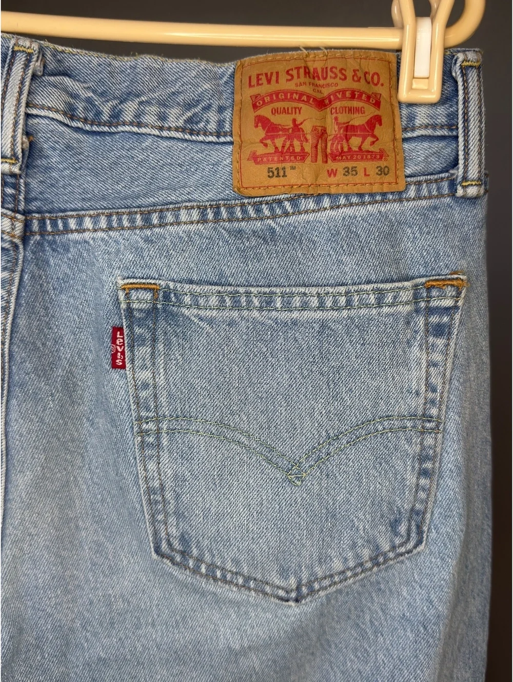 Levi’s 511 Men’s Jeans 35x30 Light Wash Slim Fit Denim Red Tab Straight Leg